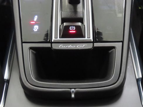 Certified 2022 Porsche Cayenne Turbo GT AWD/4WD image 27