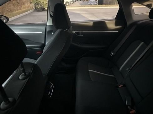 Used 2022 Hyundai Sonata SEL w/ Convenience Package image 13