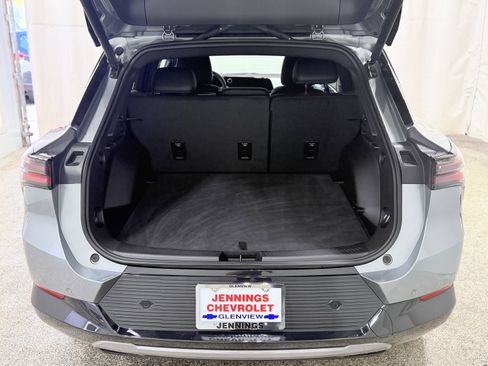Used 2025 Chevrolet Equinox EV LT w/ Convenience Package AWD/4WD image 10