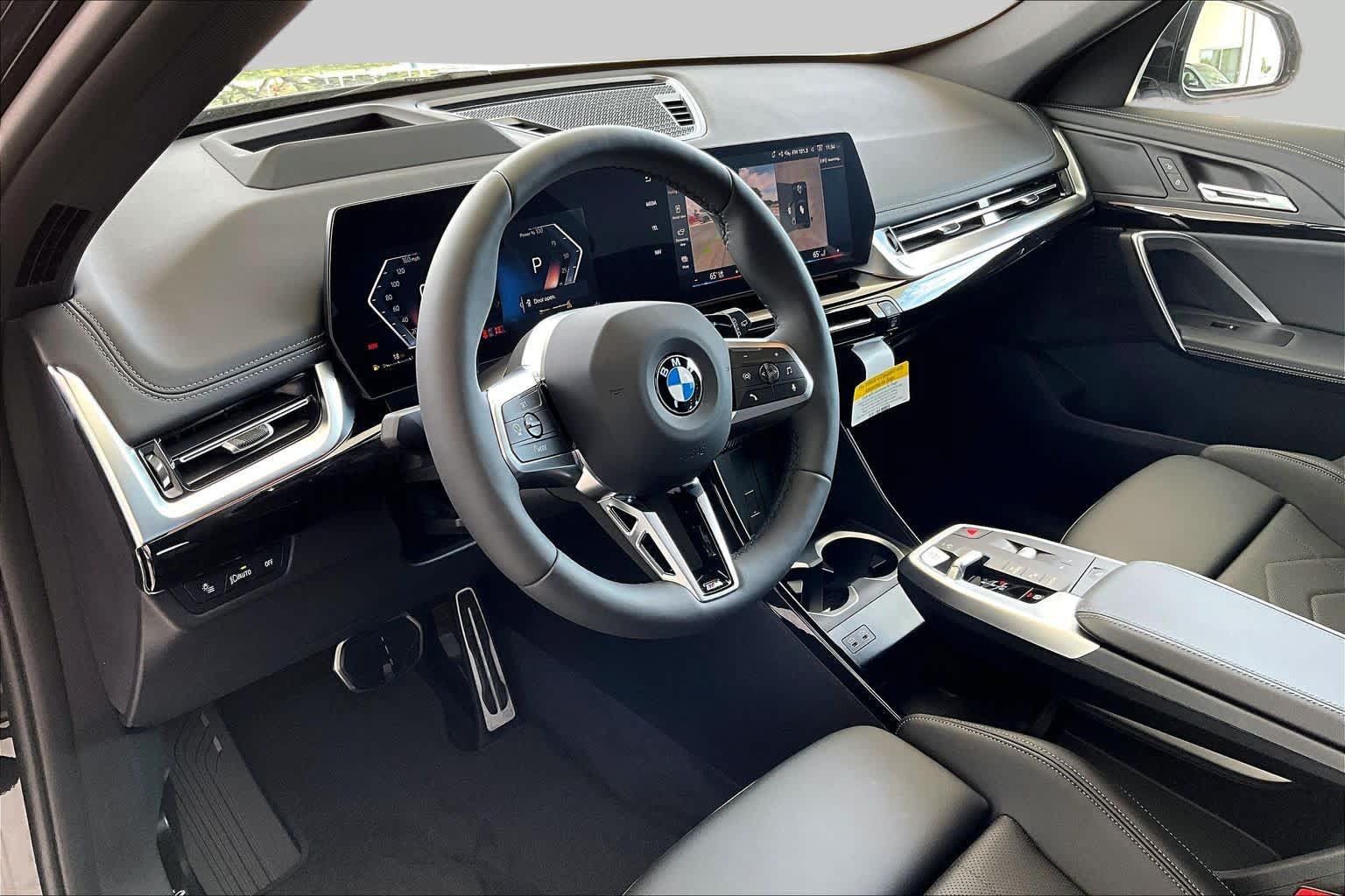 New 2026 BMW X1 xDrive28i w/ Technology Package AWD/4WD image 7