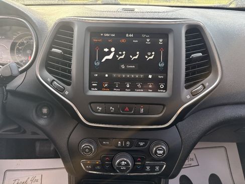Used 2023 Jeep Cherokee Altitude Lux AWD/4WD image 27