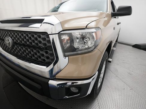 Used 2020 Toyota Tundra SR5 image 23