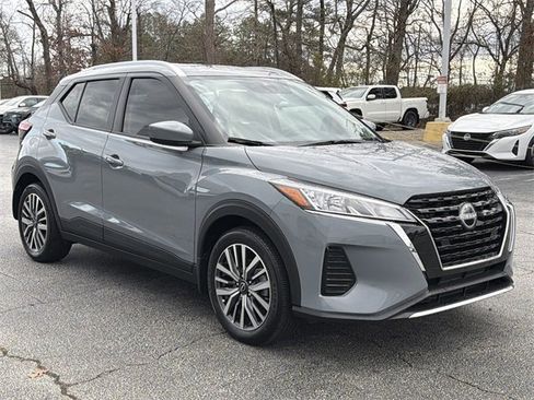 Certified 2023 Nissan Kicks SV image 15