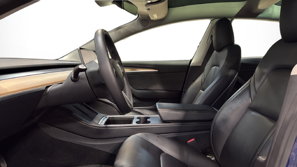 Used 2023 Tesla Model 3 Standard Range RWD image 22