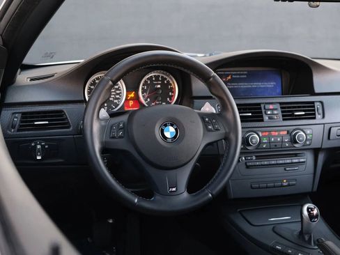 Used 2013 BMW M3 Convertible image 22