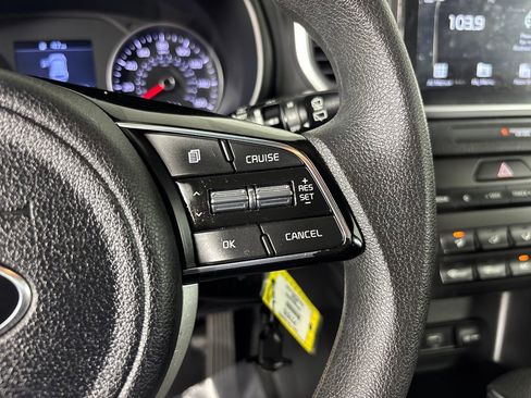 Used 2020 Kia Sportage LX image 15