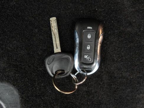 Used 2016 Kia Soul + image 40