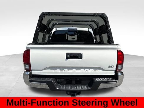 Used 2021 Toyota Tacoma SR5 RWD image 8