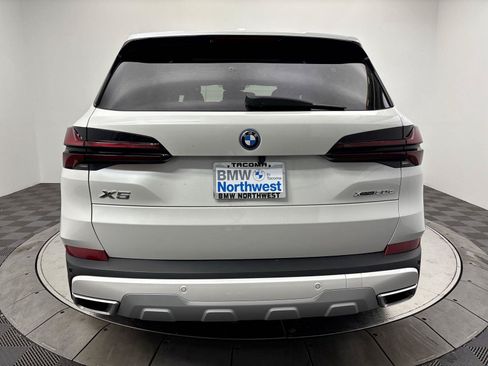 Used 2024 BMW X5 xDrive50e w/ Premium Package AWD/4WD image 15