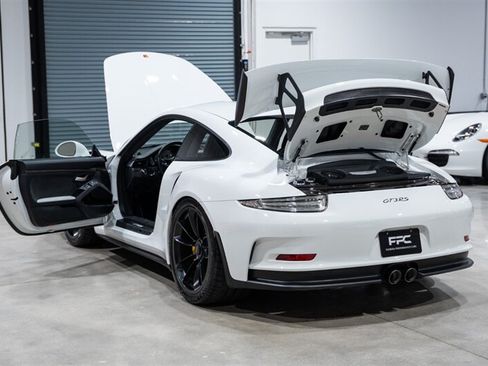 Used 2016 Porsche 911 GT3 RS RWD image 43