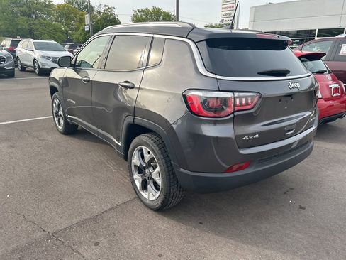 Used 2019 Jeep Compass Limited AWD/4WD image 6