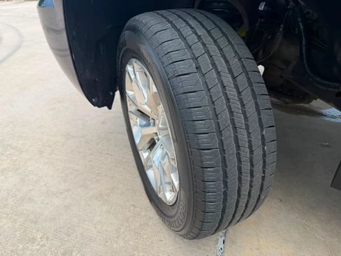 Used 2007 Chevrolet Avalanche LT w/ LT Preferred Equipment Group RWD image 24