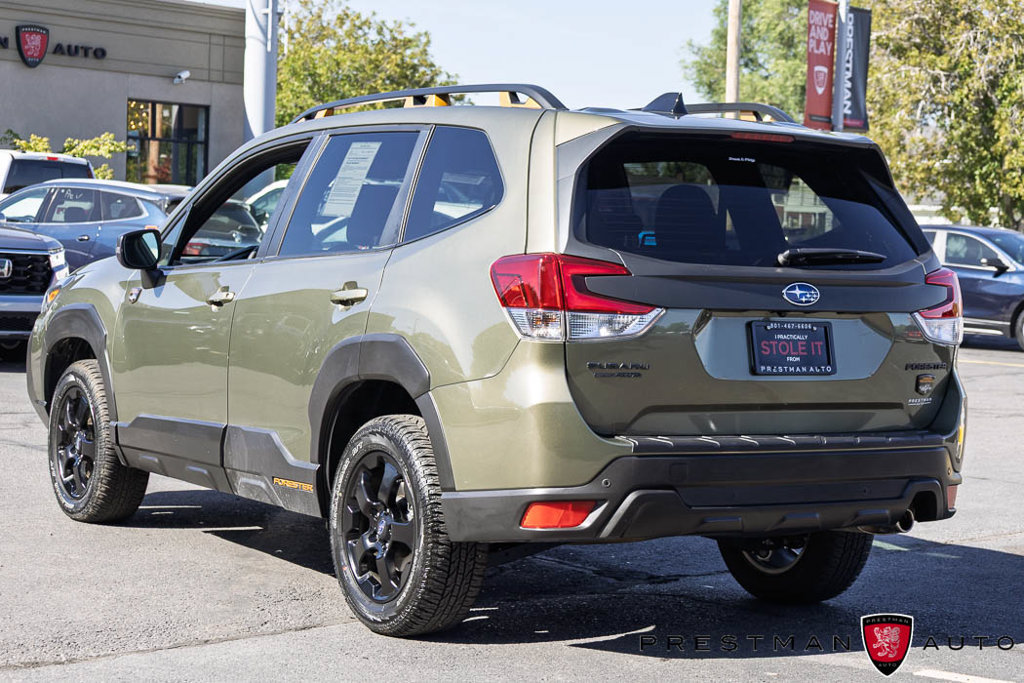 Used 2024 Subaru Forester Wilderness w/ Convenience Package AWD/4WD image 17
