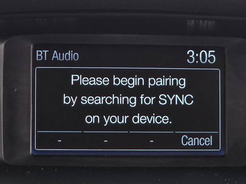 Used 2017 Ford Focus SE FWD image 22