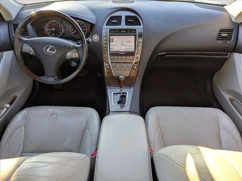 Used 2011 Lexus ES 350 image 28