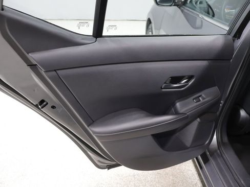 Used 2025 Nissan Sentra SV FWD image 19