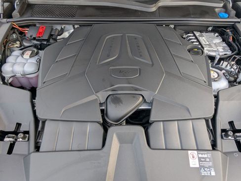 New 2026 Porsche Cayenne E-Hybrid image 28