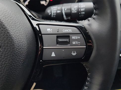 Used 2025 Honda CR-V EX-L image 23