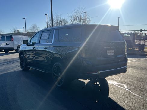 New 2026 Chevrolet Suburban Premier w/ Sun And Tow Package image 8