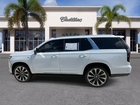 Certified 2026 Cadillac Escalade Luxury w/ Touring Package AWD/4WD image 8