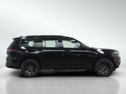 Used 2023 Jeep Grand Cherokee L Summit image 6