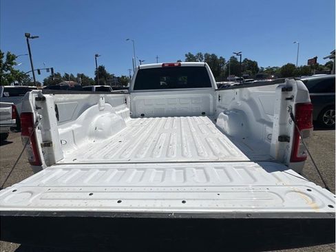 Used 2019 RAM 2500 Big Horn AWD/4WD image 7
