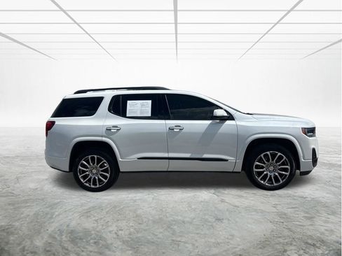 Used 2023 GMC Acadia Denali w/ Denali Ultimate Package image 3