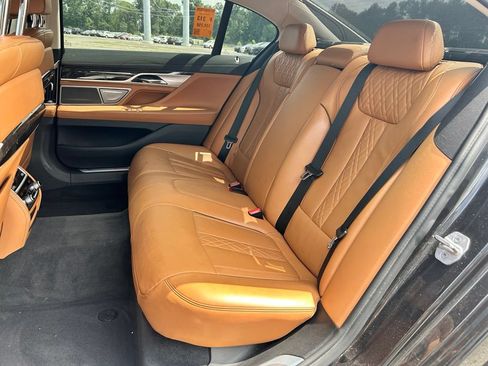 Used 2016 BMW 750i xDrive AWD/4WD image 16