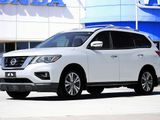 Used 2018 Nissan Pathfinder SL image 1