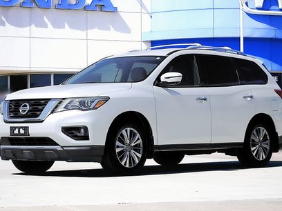 Used 2018 Nissan Pathfinder SL
