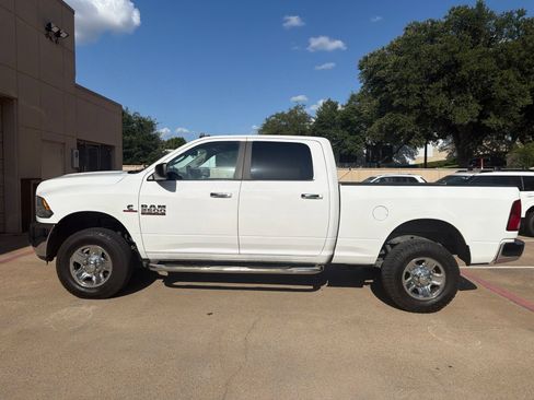 Used 2017 RAM 2500 SLT AWD/4WD image 8
