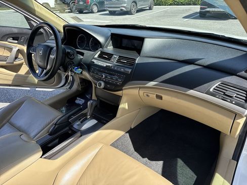 Used 2012 Honda Accord EX-L image 32