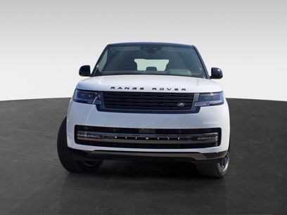 New 2026 Land Rover Range Rover SE