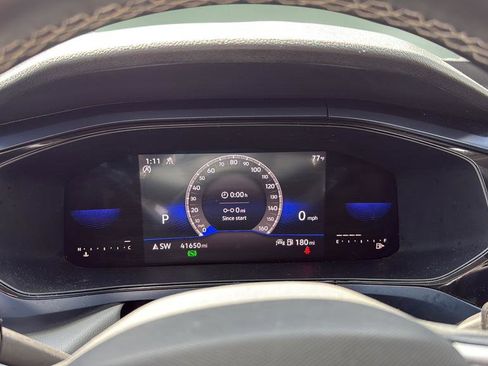 Used 2022 Volkswagen Taos SE image 11