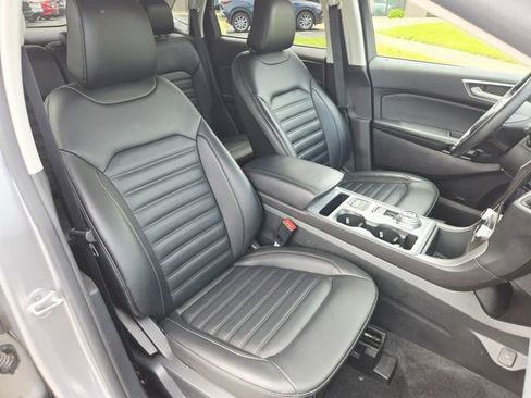 Used 2021 Ford Edge SEL w/ Convenience Package AWD/4WD image 18