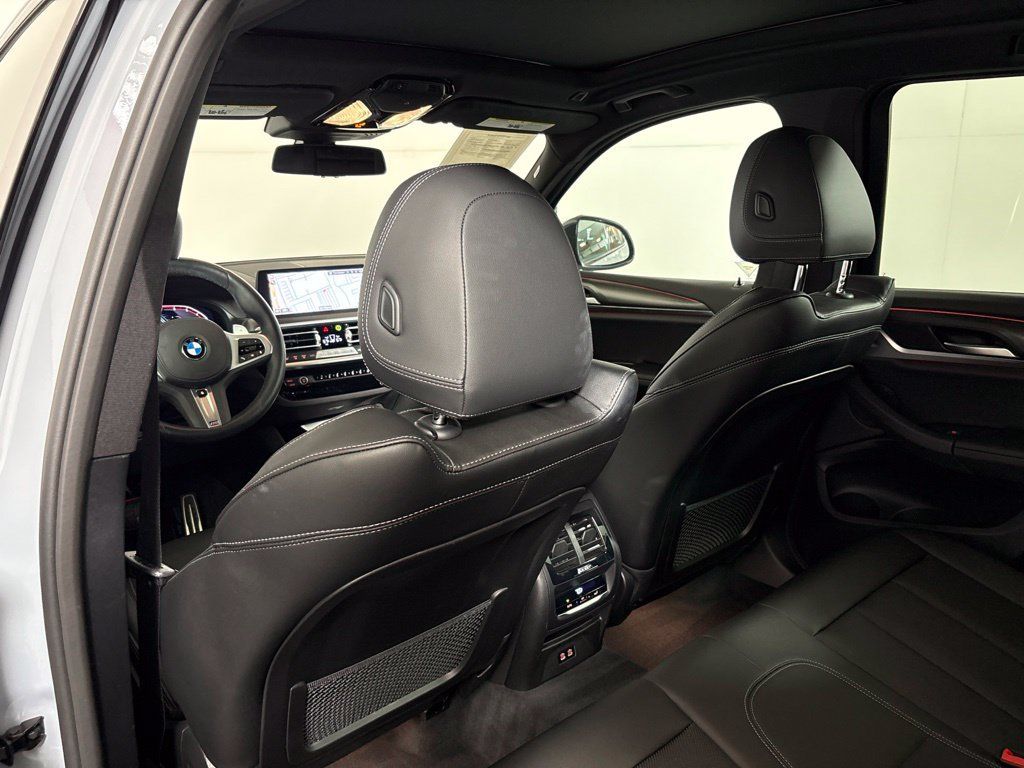 Certified 2024 BMW X3 xDrive30i w/ M Sport Package AWD/4WD image 30