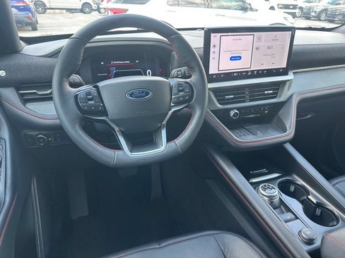 Certified 2025 Ford Explorer ST-Line w/ Premium Package RWD image 25