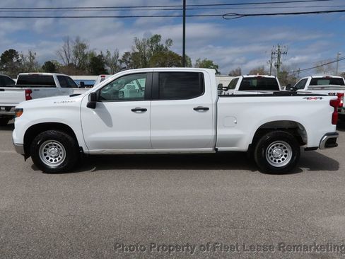 Used 2022 Chevrolet Silverado 1500 W/T w/ WT Value Package image 2