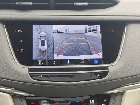 Used 2022 Cadillac XT5 Premium Luxury w/ Technology Package image 34