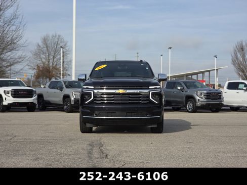 Used 2025 Chevrolet Tahoe Premier image 2