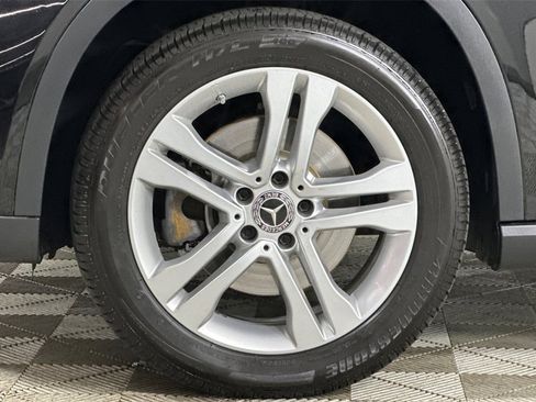 Certified 2019 Mercedes-Benz GLA 250 image 31