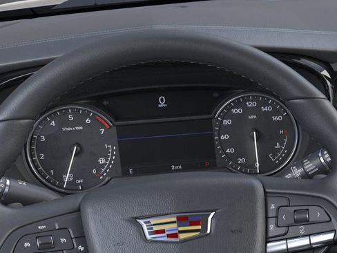 New 2025 Cadillac XT6 Luxury image 18