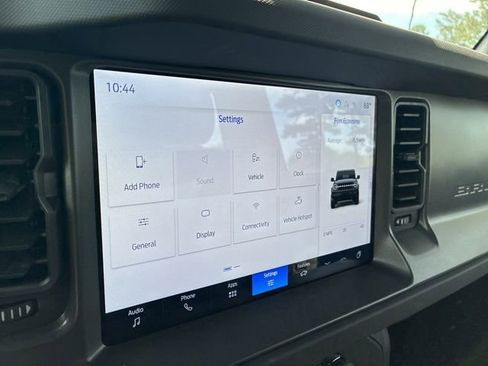 Used 2025 Ford Bronco 2-Door AWD/4WD image 31