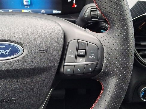 Used 2025 Ford Escape ST-Line image 21