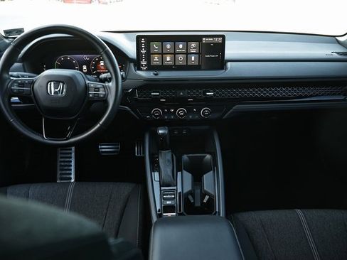Certified 2023 Honda Accord Sport image 25