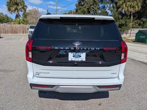 Certified 2026 Ford Expedition Max Platinum w/ Driver's Package image 7