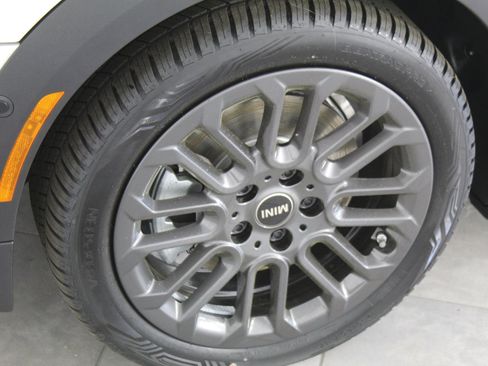 Used 2025 MINI Cooper S image 22