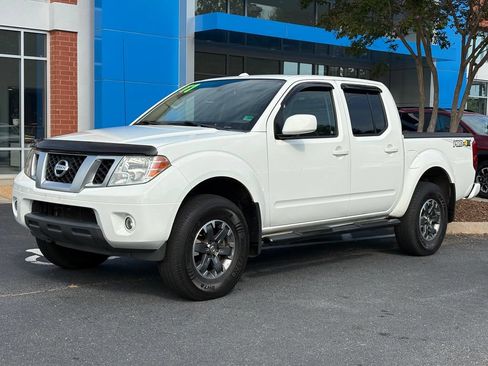 Used 2017 Nissan Frontier PRO-4X w/ Pro-4x Luxury Package AWD/4WD image 1