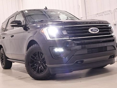 Certified 2020 Ford Expedition Limited w/ Equipment Group 303A AWD/4WD image 50