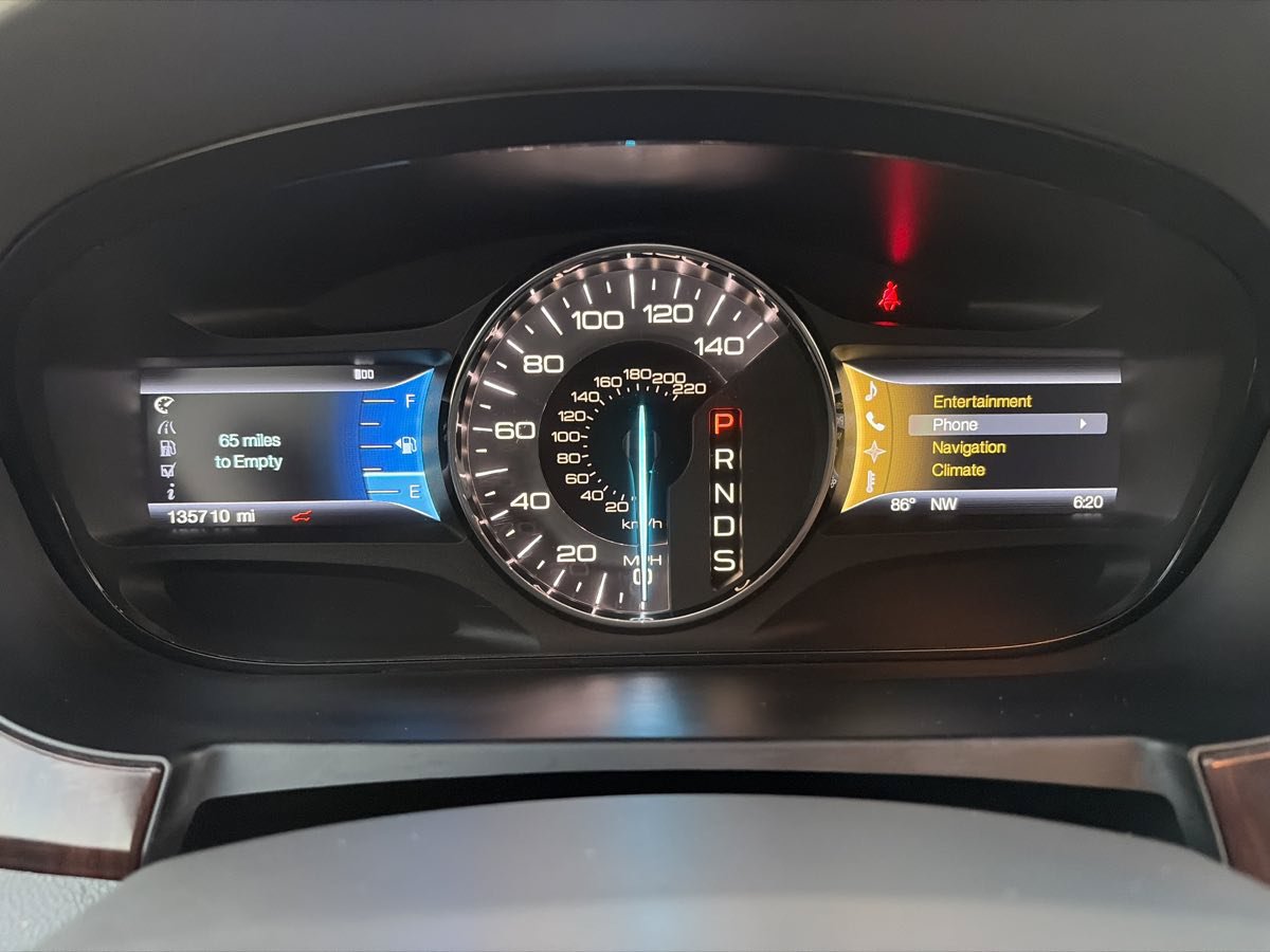 Used 2013 Ford Edge Limited FWD image 38
